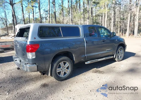 2010 Toyota Tundra Grade 4.6L V8 z USA, uszkodzony, nr VIN 5TFUM5F10AX004478